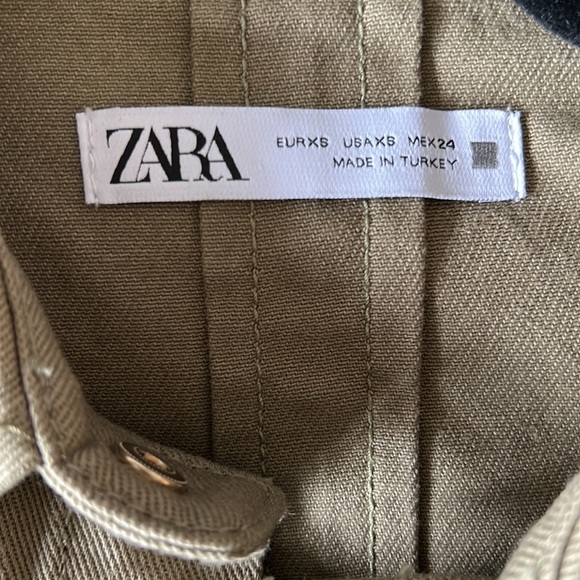 Zara Green XS Contrast Faux Leather Studded Jacket - Picture 8 of 10